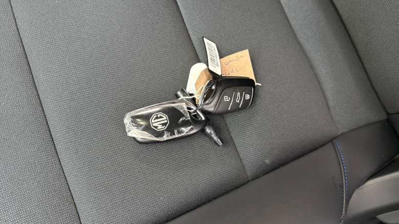 MG MG4 150kW Trophy EV Long Range 64kWh 5dr Auto Electric Hatchback